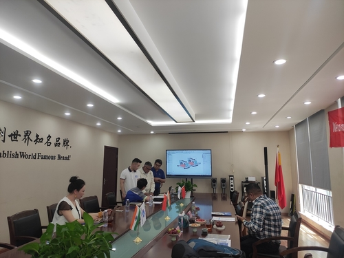 Latest company news about The Indian Customer Visited Xinwei Factory
