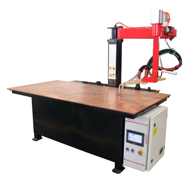 Robotic Arm 180KVA 2000mm Table Spot Welding Machine For Sheet Metal
