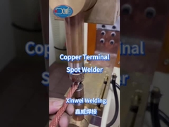 Terminale di saldatura in rame con saldatore stazionario