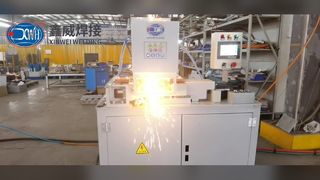 Welding blade saw with flash butt welding machine